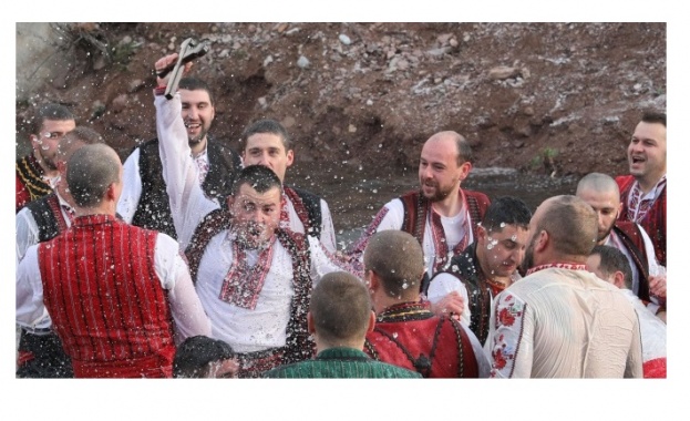 Най младият кмет в община Мездра този на село Зверино хвана