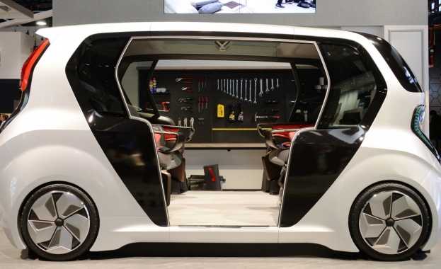 На CES reg 2020 президентът на LG Electronics LG и главен