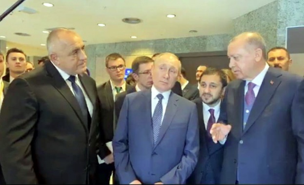 Започна церемонията по откриването на първата линия на Турски поток