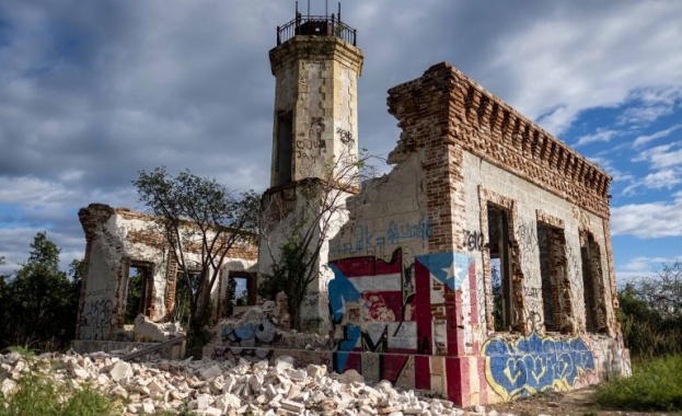 Земетресение с магнитуд 6 4 разлюля Пуерто Рико преди разсъмване днес