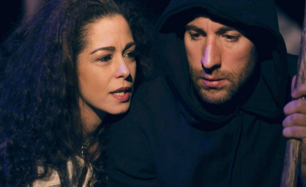 Със спектакъла Антихрист по едноименния роман на Емилиян Станев се