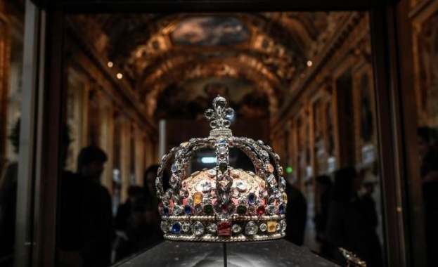 Обогатяването на колекцията свидетелства за треската сред монарсите да се