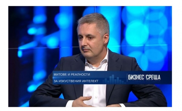 Бъдещето е свързано с изкуствения интелект Това как той ще