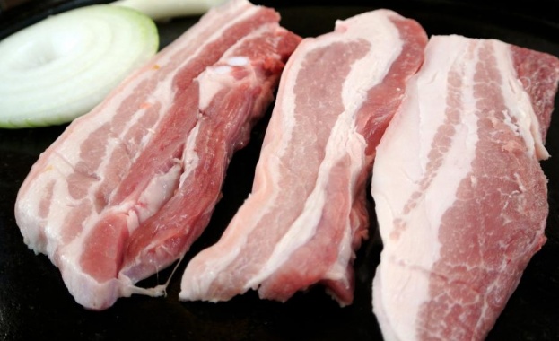 Десетократни разлики в поскъпването на свинското месо през декември сочат