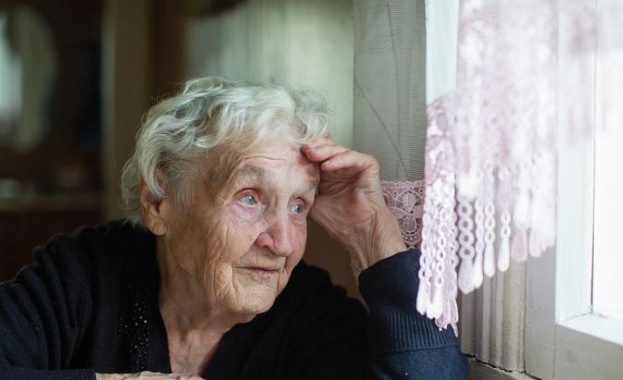 Бой унижения и жестоки наказания търпят болните възрастни хора в