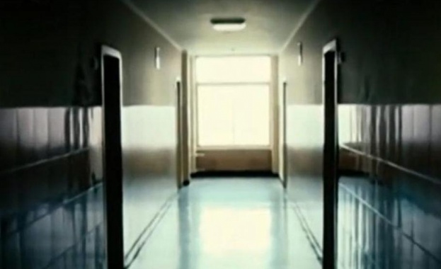 НЗОК да договаря с производителите цената на лекарствата и да