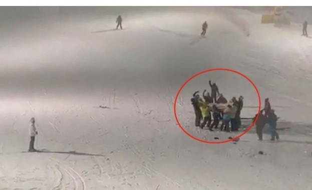 Опасен инцидент застраши здравето на дете на пистата в Боровец