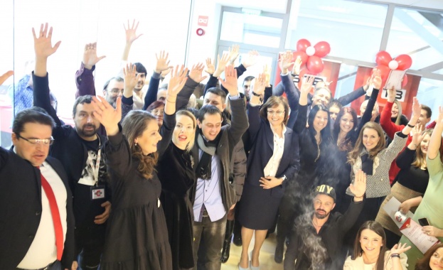 Днес основаната от БСП и фондация Дума Българска свободна телевизия