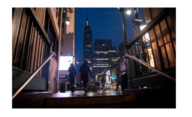 На американските пазари продължава настроението за отдръпване от риска