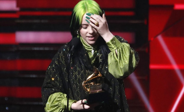 Тийн сензацията Били Айлиш рапърката Лизо и кънтри рапърът Лил