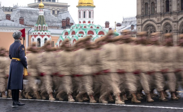 Над 70 от руснаците продължават да смятат че живеят във
