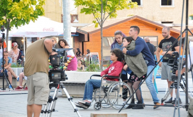 С новия български филм посветен на спомена за Петя Дубарова