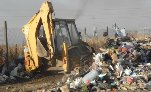 Харчим едни пари за да почистваме нерегламентираните сметища и след