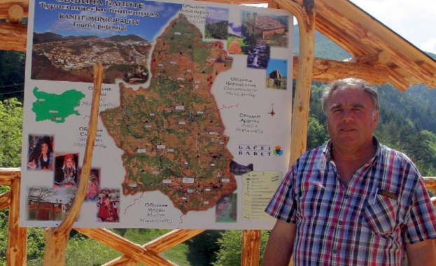 Всяко новородено бебе в община Баните ще получава по 1500