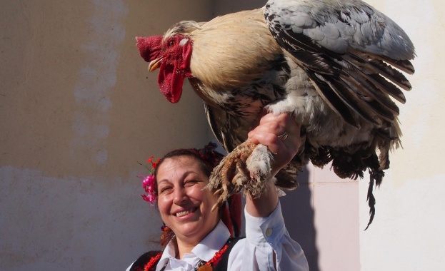 Датата в народните традиции се отбелязва като празник на оцеляването