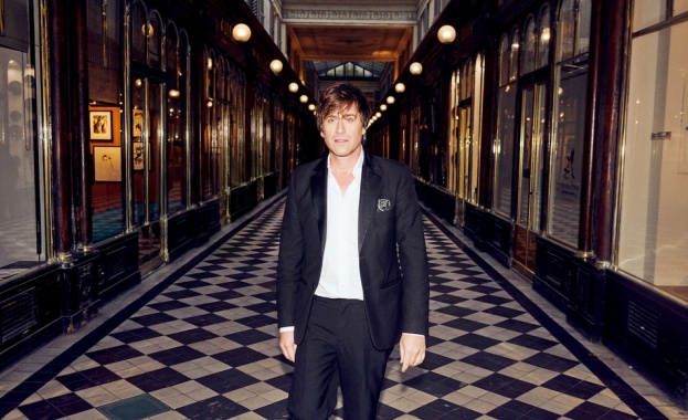 Известният и млад френски музикант пристига за първи път в