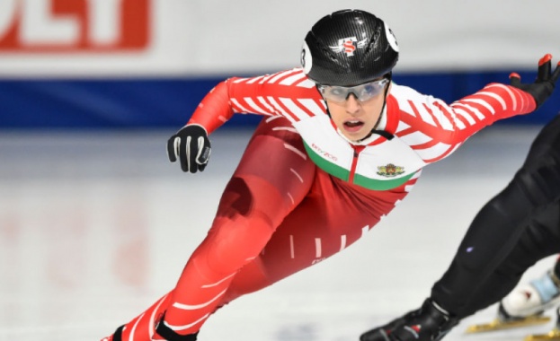 Катрин Маноилова бяга много силно в трудна серия на 1000