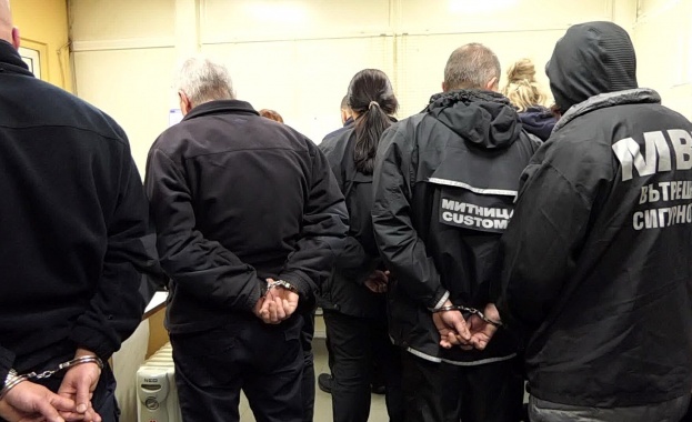 На 20 души от задържаните за корупция на ГКПП Калотина