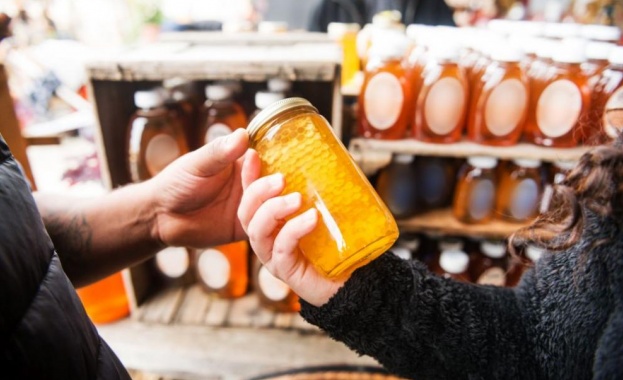 Българският мед е уникален и с висок стандарт но липсва