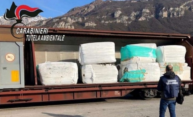 Днес ще започне товаренето на още 54 контейнера с отпадъци