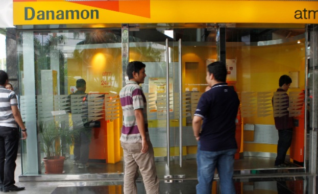 Полицията в Бали е задържала в понеделник вечерта двама българи