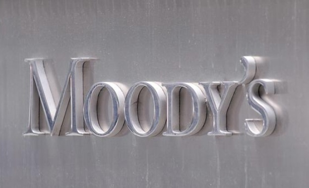 Финансовото поделение на рейтинговата агенция Мудис - Moody`s Analytics прогнозира,