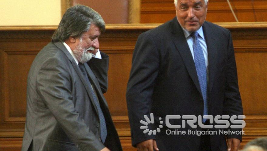 Днес,25 юли, в Народното събрание започнха разискванията по вота на недоверие към кабинета на Бойко Борисов. Провеждането на дебатите беше в рамките на извънредно пленарно заседание.