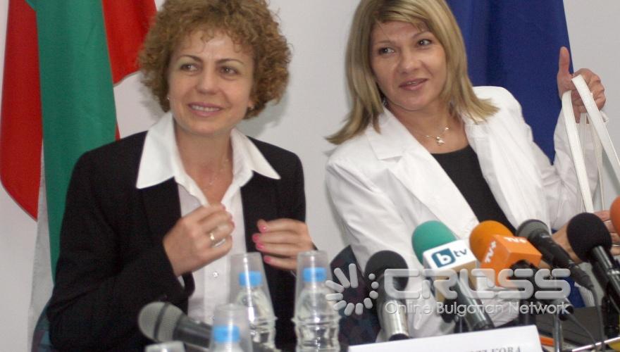 Днес, 27 юли, в сградата на МОСВ , зала Партер министърът на околната среда и водите Нона Караджова и кметът на София Йорданка Фандъкова подписаха договора за изграждане на интегрираната система за управление на отпадъците на столицата.
