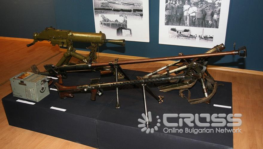 В Националния военноисторически музей беше представена изложбата „Съдби, белязани от войната", посветена на 65-та годишнина от Втората световна война.