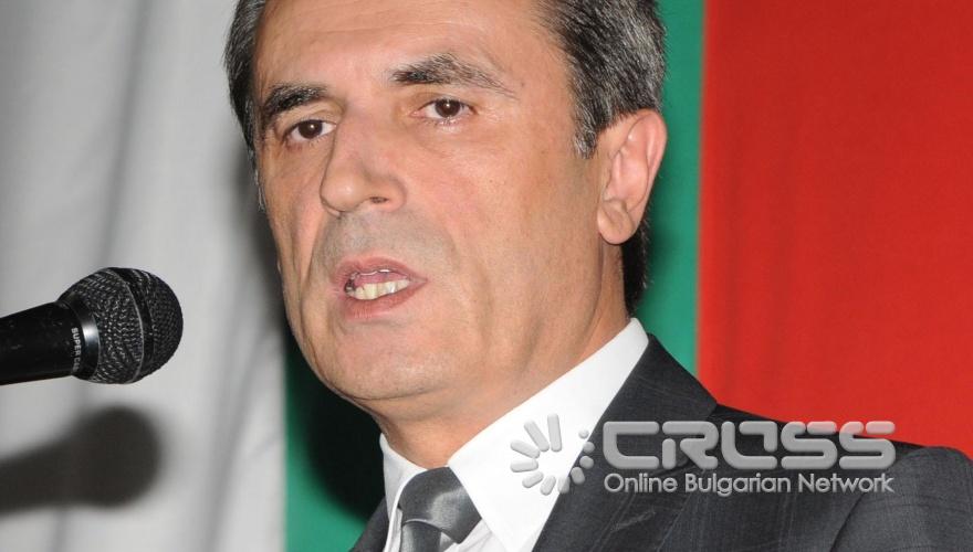 Номинираният за премиер Пламен Орешарски обяви състава на кабинета, 