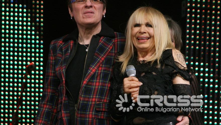 В чест на 24 май - Деня на славянската писменост, КНСБ организира в НДК празничен концерт-спектакъл,с участието на именити български изпълнители.