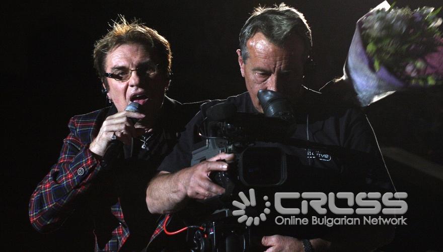 В чест на 24 май - Деня на славянската писменост, КНСБ организира в НДК празничен концерт-спектакъл,с участието на именити български изпълнители. 