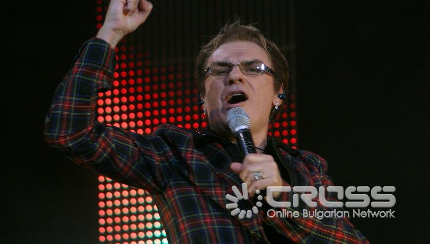 В чест на 24 май - Деня на славянската писменост, КНСБ организира в НДК празничен концерт-спектакъл,с участието на именити български изпълнители. 