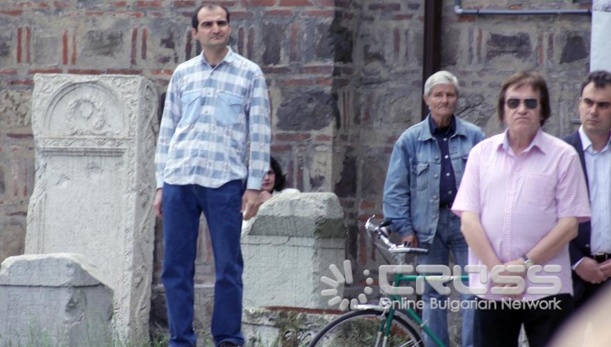 2 Юни,едноминутно мълчание 