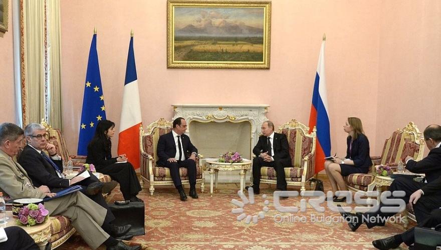 Среща на руския и френския президенти Владимир Путин и Франсоа Оланд. Ереван, 24 април