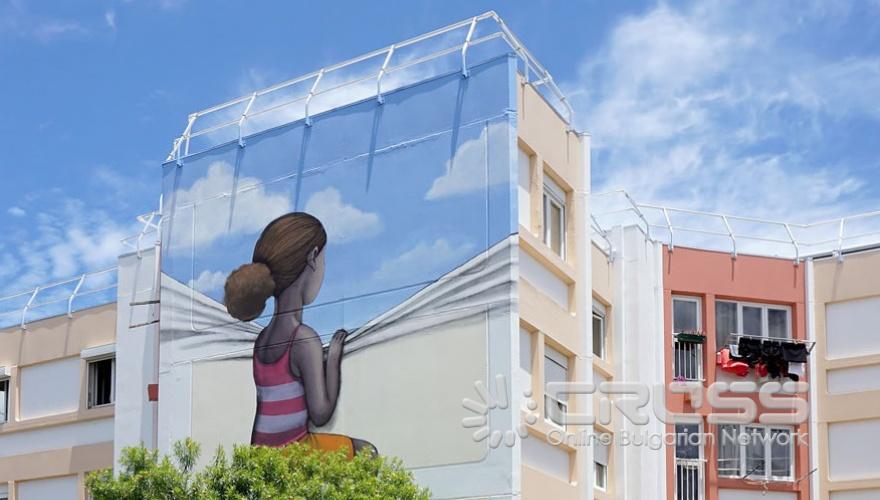 About: French street artist Julien Malland, otherwise known as Seth Globepainter