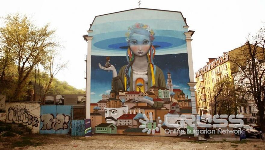 About: French street artist Julien Malland, otherwise known as Seth Globepainter