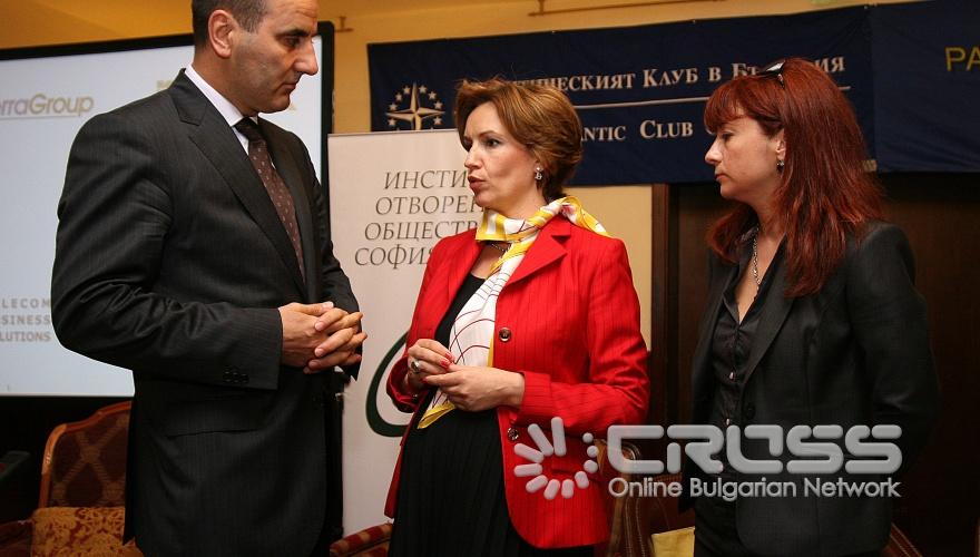 Днес, 30 юни белгийският посланик Марк Михилсен прие символично председателството на ЕС. 