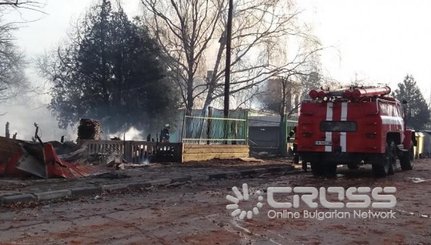 Влак с цистерни се взриви край Хитрино