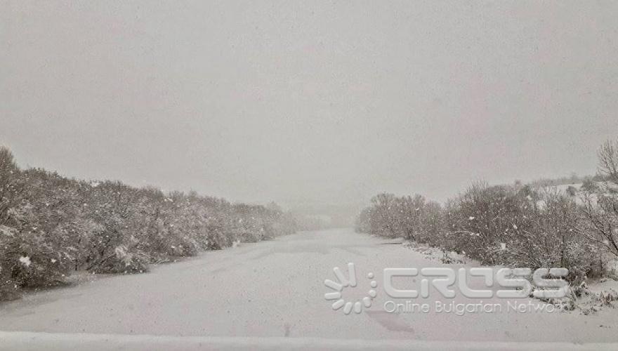 Вашите снимки на зимната обстановка