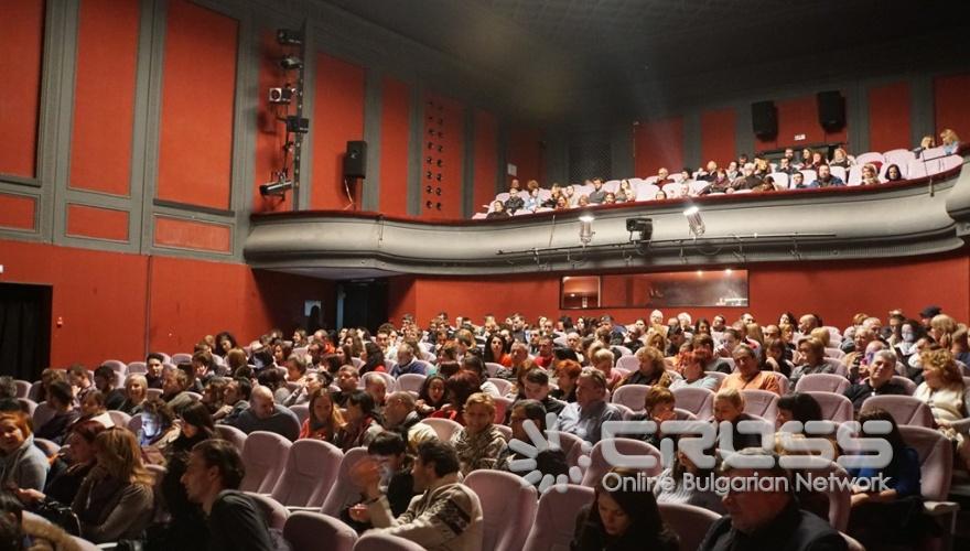 Théatro - новият театър на София