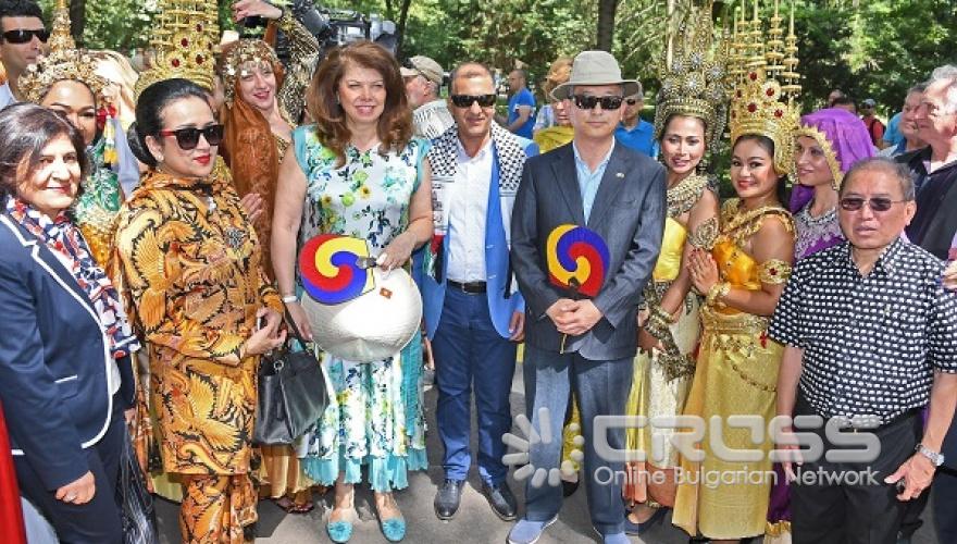 Вицепрезидентът открива Фестивала 