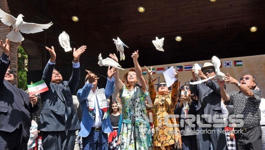 Вицепрезидентът открива Фестивала 