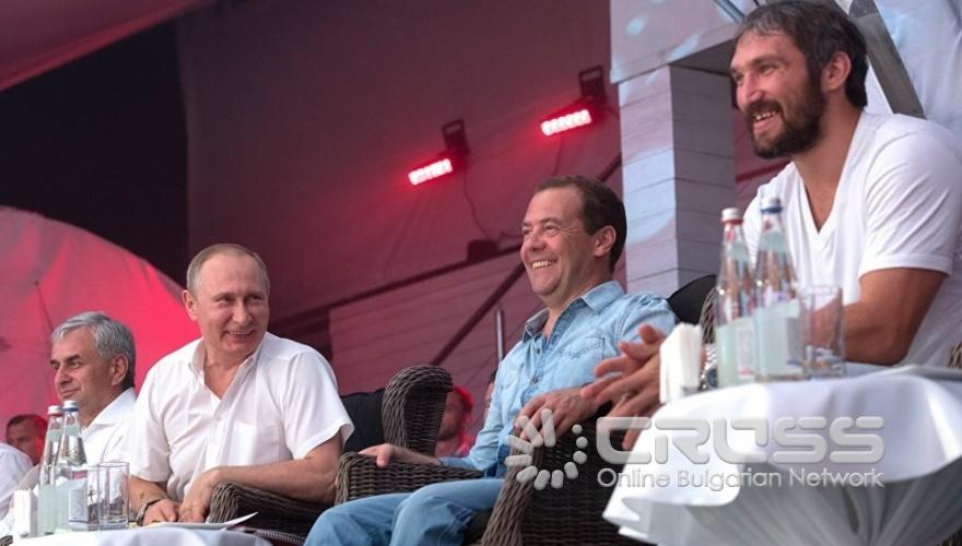 Путин бе официален гост на турнир по самбо в Сочи