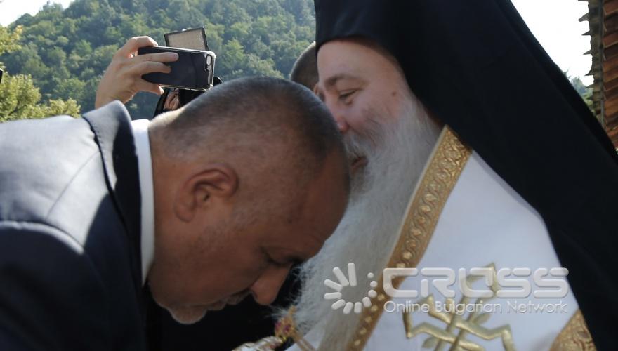 Борисов и руският посланик Макаров в Троянския манастир за Успение Богородично