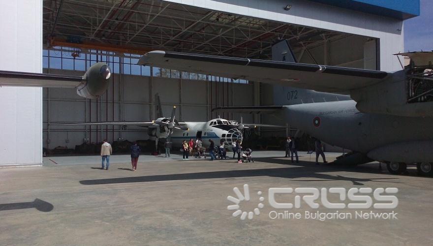 Ден на отворените врати в авиобаза 