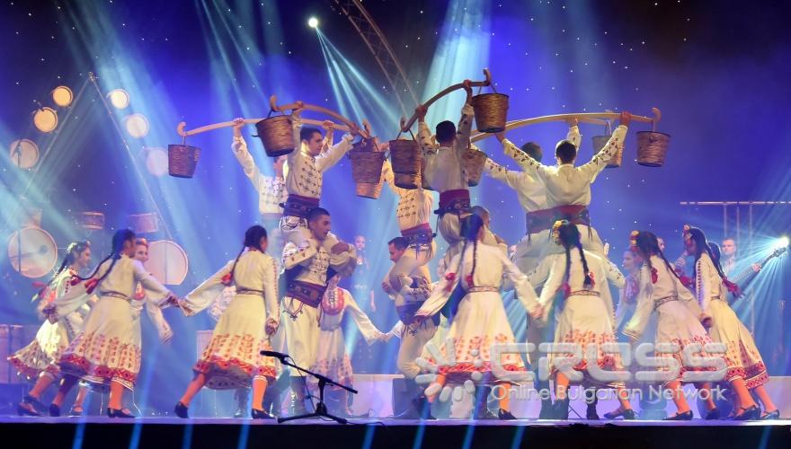 Премиера на новия спектакъл на ансамбъл 