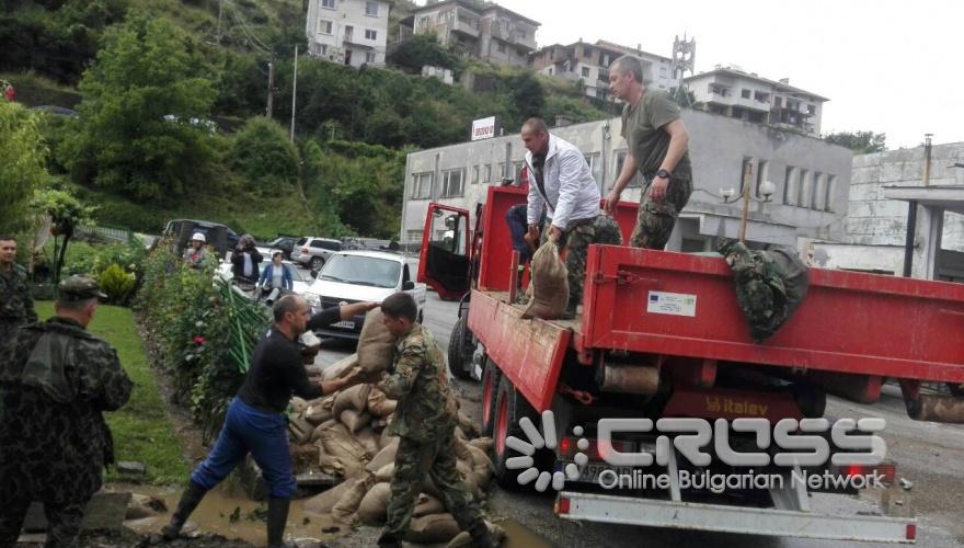 Бедствието в страната в снимки