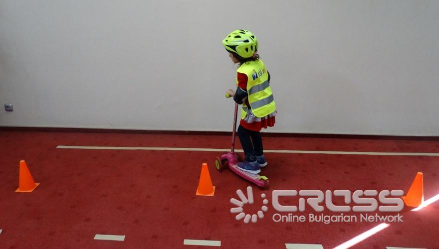 S.O.S – “Спасете нашите деца!“