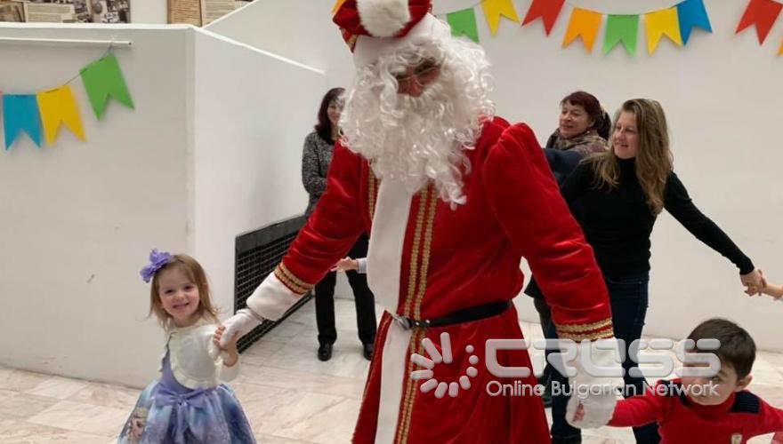 Коледен празник в Руския културно-информационен център